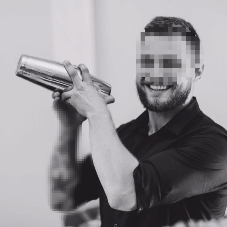 Mieszkaniec Torunia zagłodził psa na śmierć? Drastyczne zdjęcia Bobika
