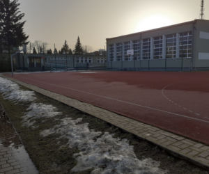 Siedleckie szkoły przy ul. Konarskiego i Prusa i ich okolica w lutym 2021 roku