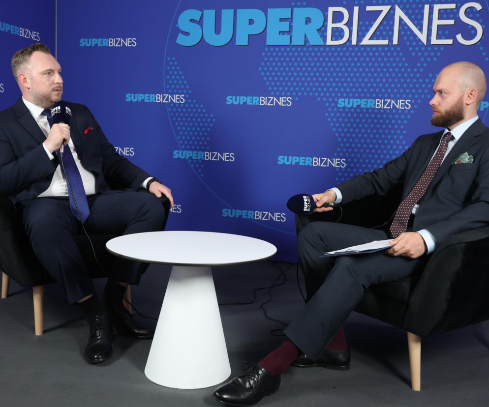 Konrad Wojnarowski w rozmowie o cenach ogrzewania z Mateuszem Kobyłką, o czym przeczytasz na SE Superbiz.