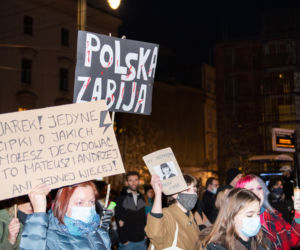 Ani jednej więcej. Najmocniejsze hasła na protestach po śmierci Izabeli z Pszczyny [ZDJĘCIA]