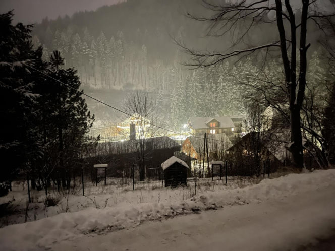 Zapomnij o Zakopanem! Ta wieś na Dolnym Śląsku zimą zamienia się w bajkową krainę