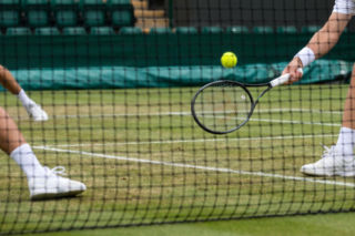 Filip Pieczonka odpada z Wimbledonu. Porażka w deblu z faworytami