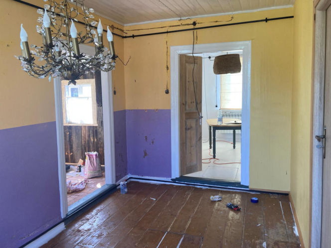 Kuchnia z jadalnią w trakcie remontu