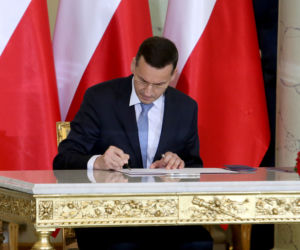 Premierze! Ujawnij majątek. Co w nim ukrywasz?