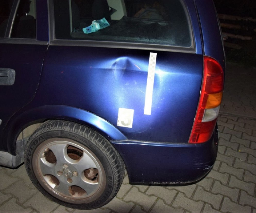 Kraków: Dwaj wandale zniszczyli pięć samochodów. Stali się agresywni