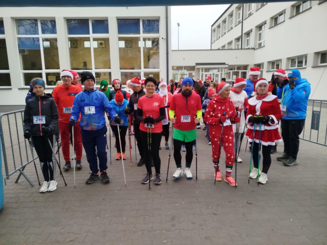 7. Charytatywny Bieg Mikołajkowy z Dwójką w Siedlcach 2025