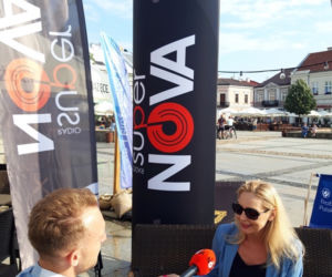 Super Lato w Kielcach. Zdjęcia z naszego mobilnego studia w ogródku letnim klubu Maska