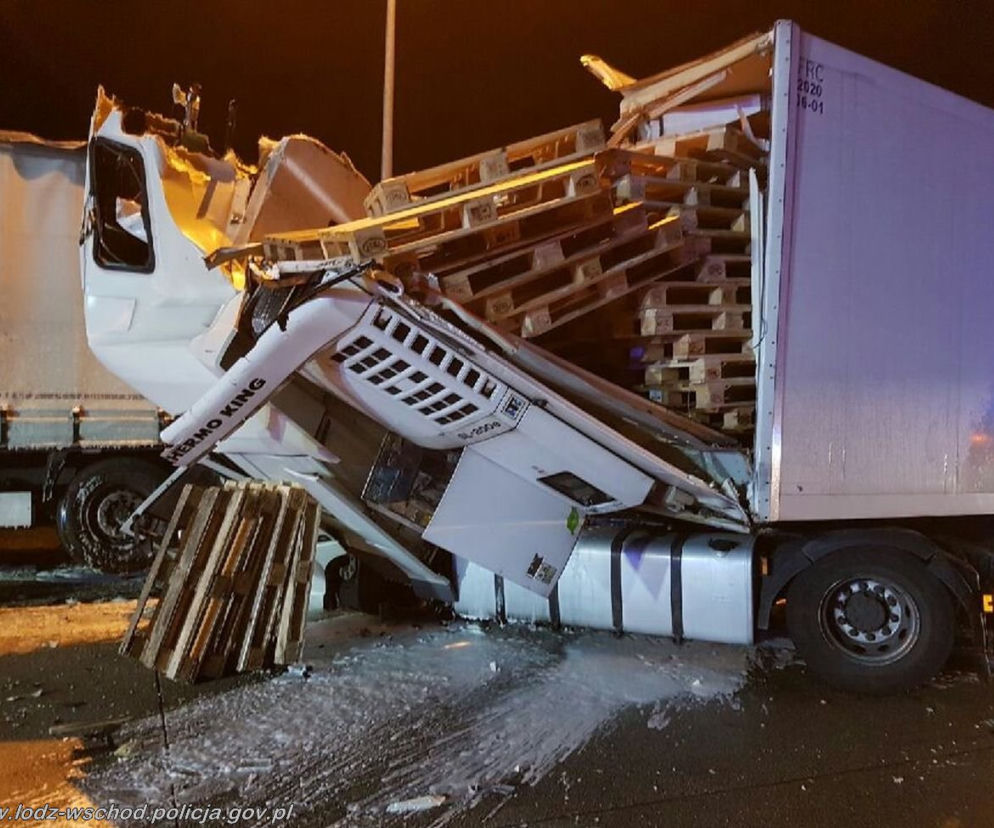Wypadek tirów na A1