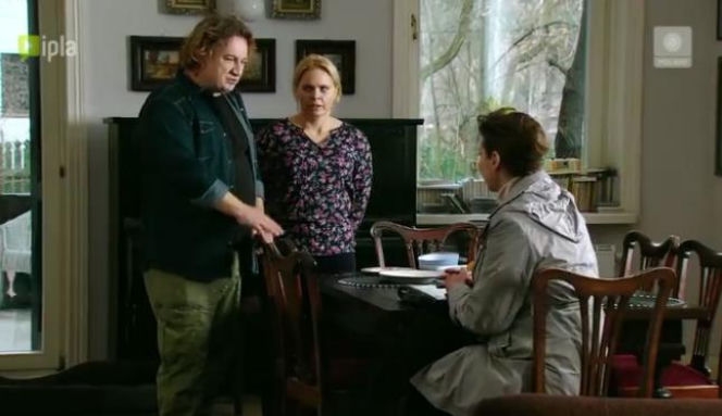 Przyjaciółki 3 sezon odcinek 29 (odc. 3). Krzysztof (Paweł Królikowski), Anka (Magdalena Stużyńska)
