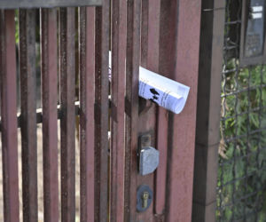 Niekończący się remont sąsiadów Kaczyńskiego