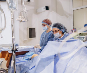 Lekarz sam wezwał policję na salę operacyjną. Tego, co odkryto, nikt się nie spodziewał