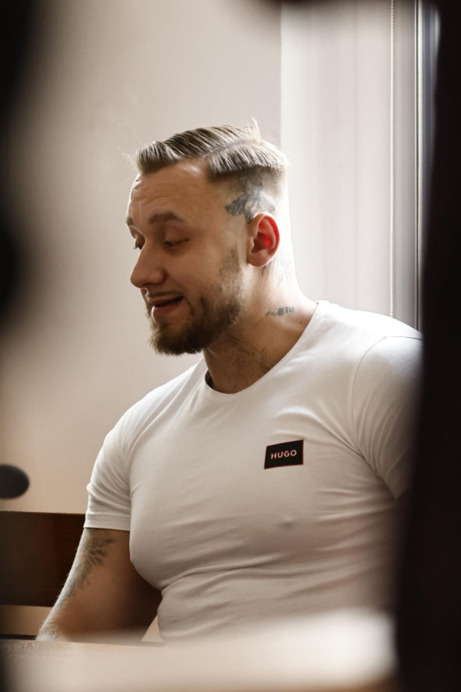 „Zamówili dwie butelki wódki i lemoniadę”. Kelner ujawnia, co działo się przed tragedią na Trasie Łazienkowskiej