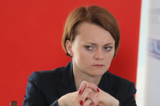 Białe szaleństwo Jadwigi Emilewicz. Od polityków wymagamy więcej - komentuje Marcin Makowski