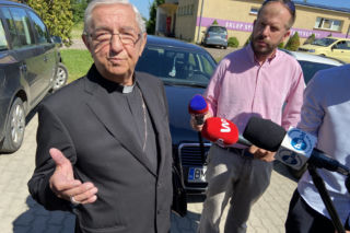Gdańsk. Posłanka Lewicy chce odzyskać od Kościoła bonifikatę za działkę. Abp. Głódz miał tam hodować daniele