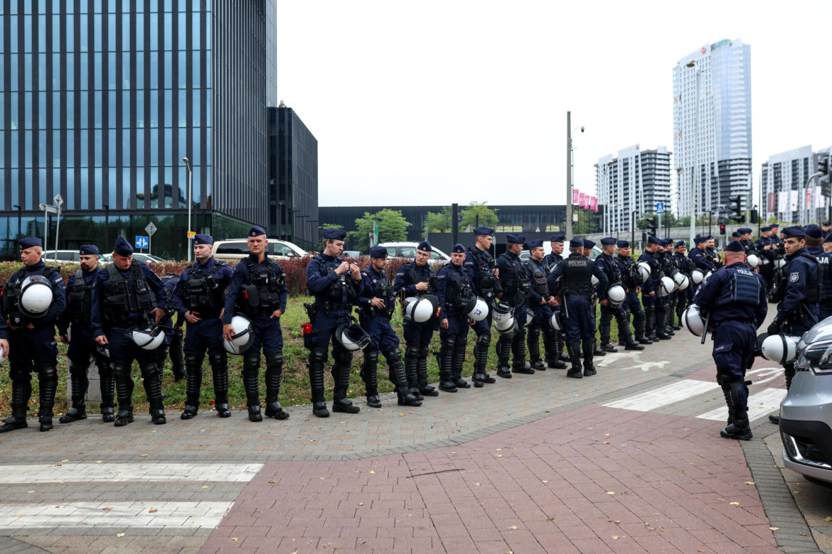 Marsz Równości w Katowicach 2025. Setki ludzi przeszło ulicami miasta. Były protesty