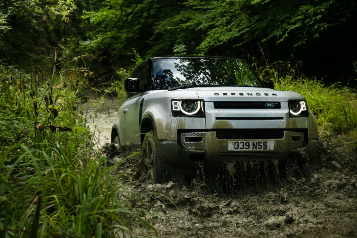 Land Rover Defender 90
