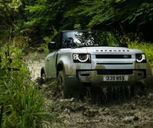 Land Rover Defender 90