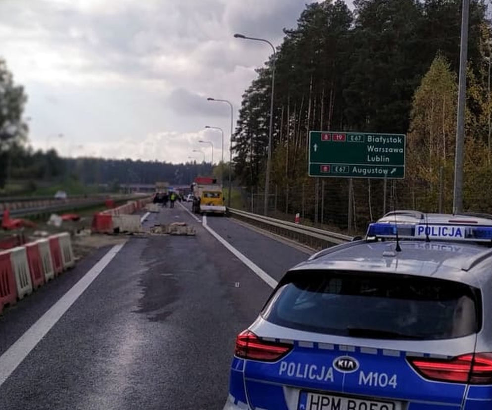 Sochonie. Jedna osoba nie żyje, 3 są ranne. Uciekali przed policją. Autem podróżowali imigranci?