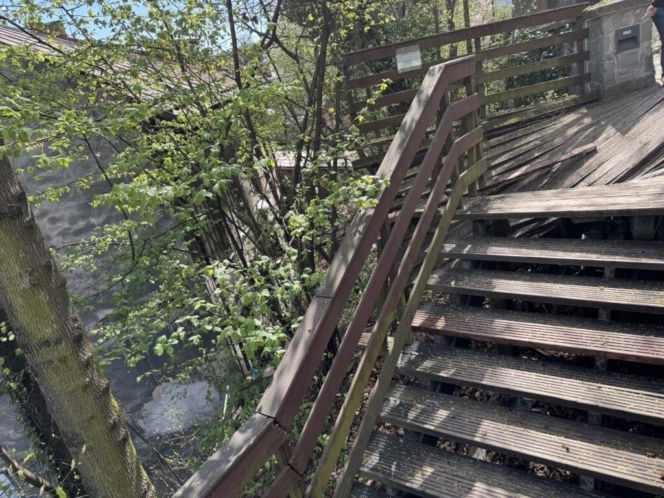 Zawalenie się schodów w Cieszynie