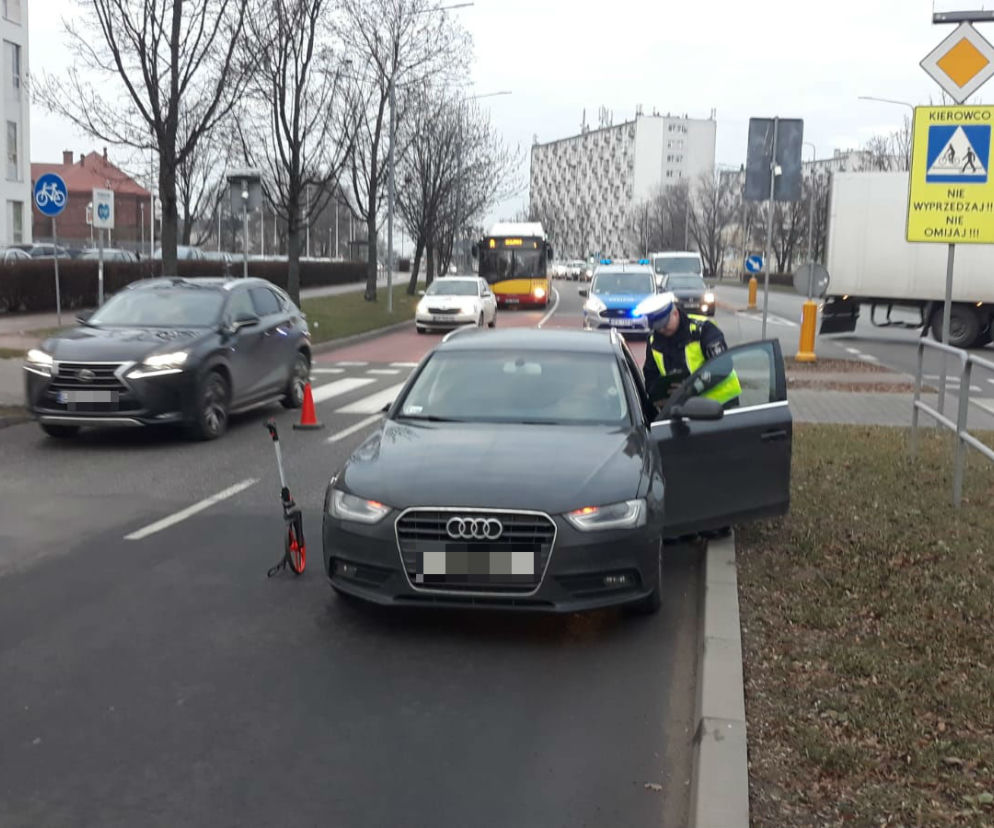 Radom: Omijał przed przejściem dla pieszych i potrącił 86-latka.