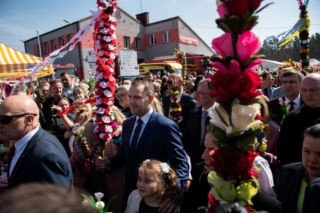 Karol Nawrocki pokazał się z patriotyczną palemką w zaskakującym miejscu! Była ogromna!