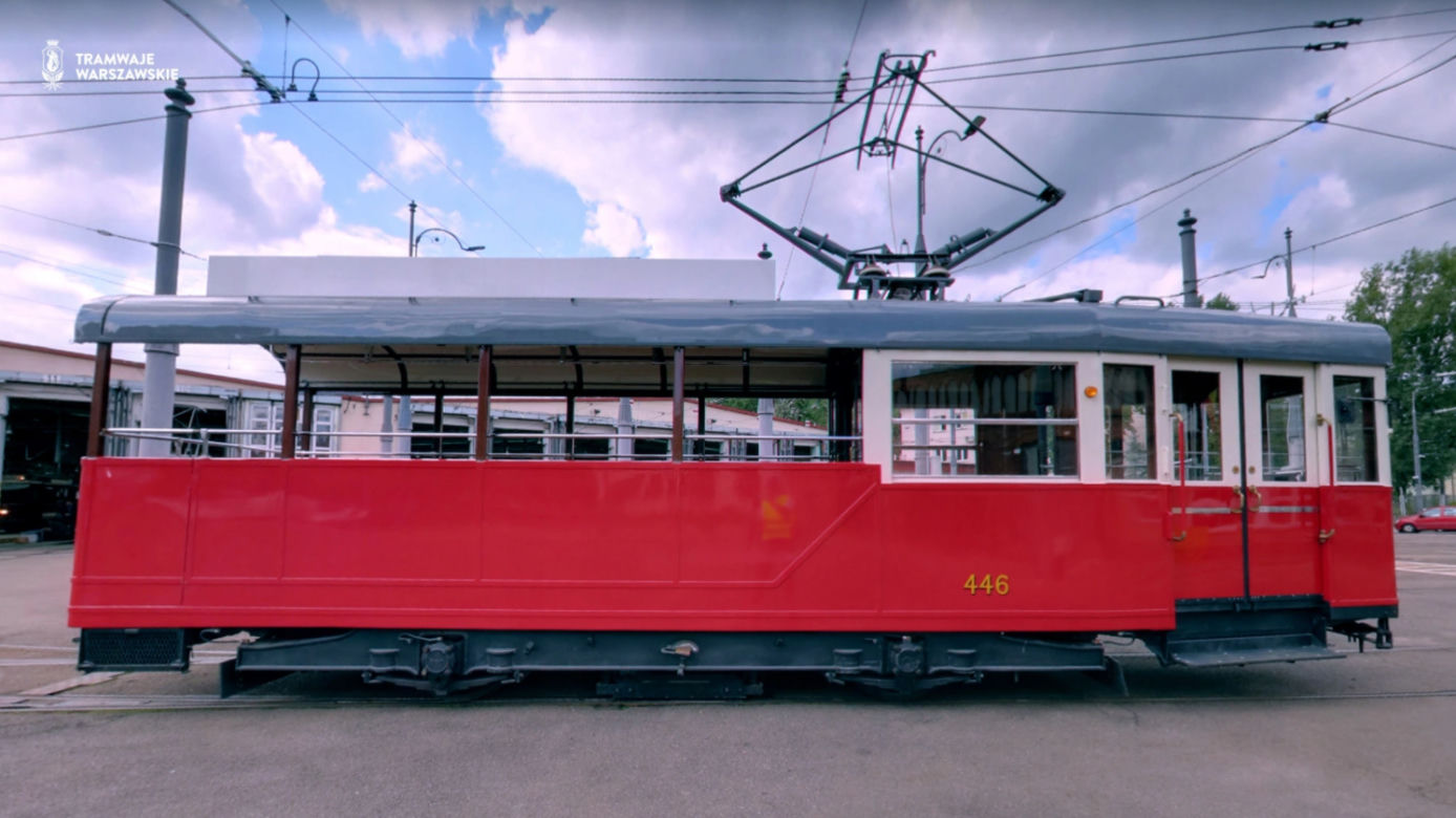 Wyjątkowy przejazd tramwajem kabrioletem z 1940 r