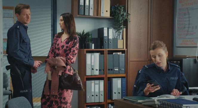 M jak miłość odc. 1894. Natalka (Dominika Suchecka), Adam Karski (Patryk Szwichtenberg), Paula (Marcelina Kieres)