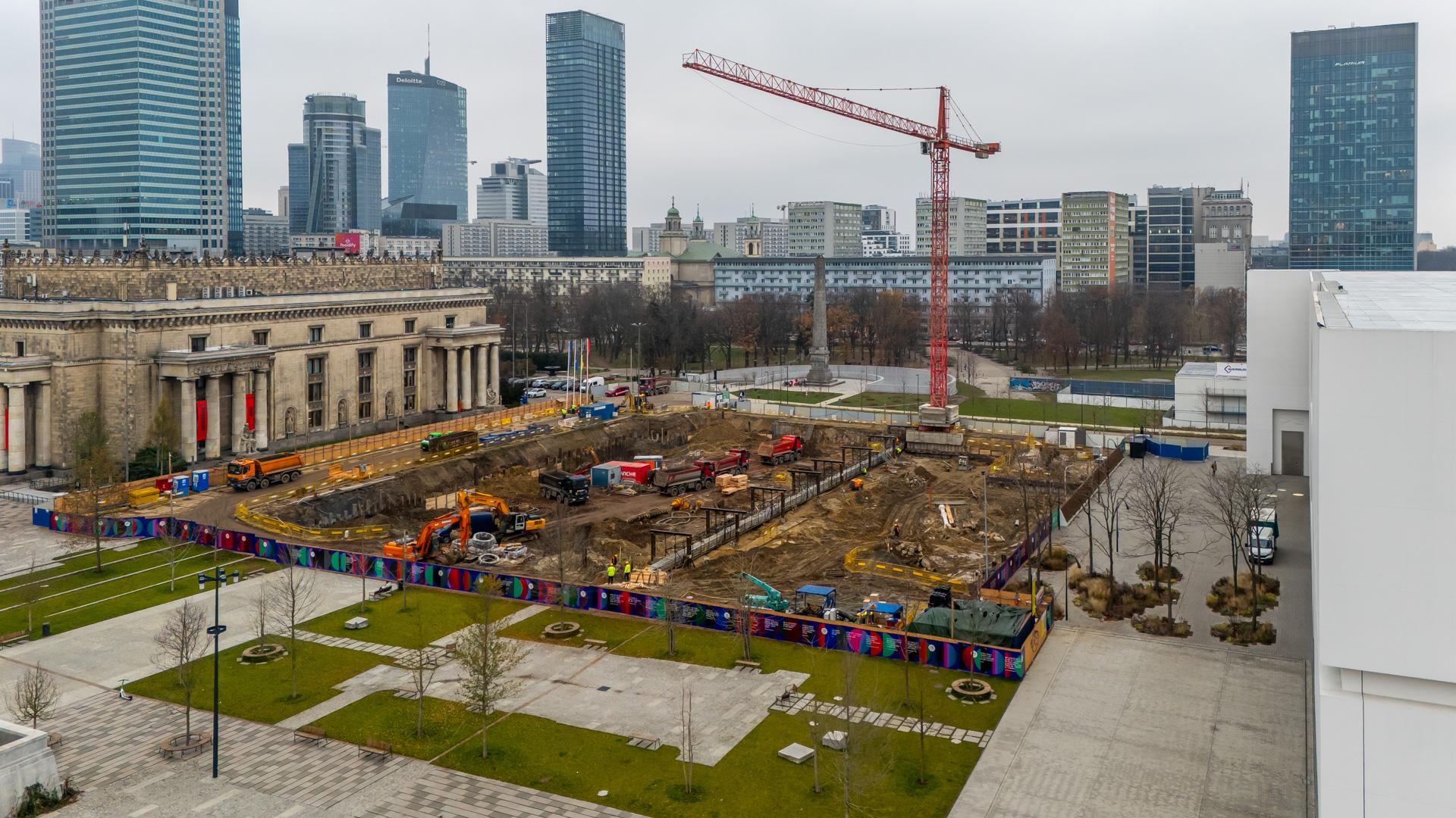 Budowa gmachu teatru TR Warszawa