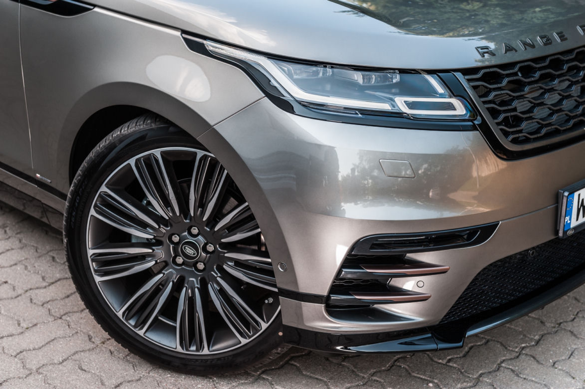 Range Rover Velar First Edition D300 HSE