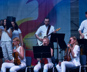 Koncert Chwały w Lublinie. Tłumy na Placu Zamkowym w Boże Ciało