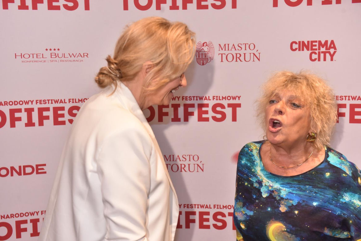 22. MFF Tofifest w Toruniu. Martyna Wojciechowska, Zbigniew Zamachowski, Jerzy Skolimowski i inne gwiazdy na gali zamknięcia