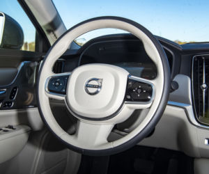 Volvo S90 T8 AWD Plug-in Hybrid Inscription