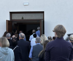 Mieszkańcy Lęborka żegnają księdza, który utonął w Darłówku