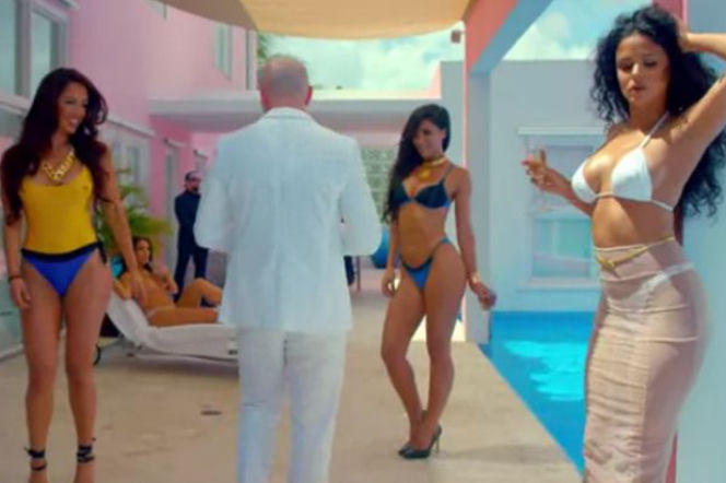 Pitbull ft. Chris Brown - Fun