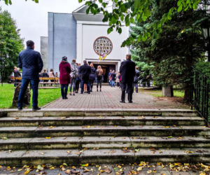  Ostatnie pożegnanie Pauliny. 25-latka została brutalnie zamordowana na oczach dzieci [RELACJA Z UROCZYSTOŚCI]