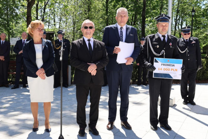 Sądecczyzna stawia na bezpieczeństwo. Miliony złotych na sprzęt dla służb