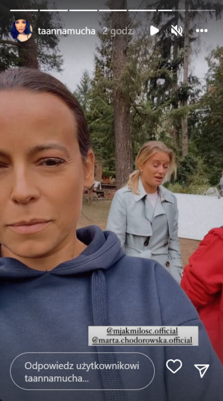 M jak miłość. Magda (Anna Mucha), Julia (Marta Chodorowska)