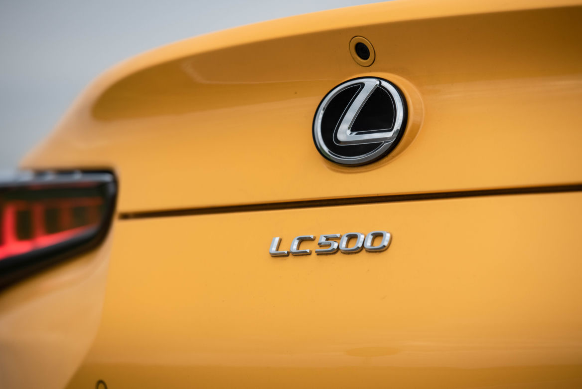 Lexus LC 500 Yellow Edition 5.0 V8
