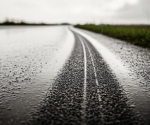 Ucieczka Seatem przed policją. Pijany kierowca pędził prawie 200 km/h, co grozi mu za to?