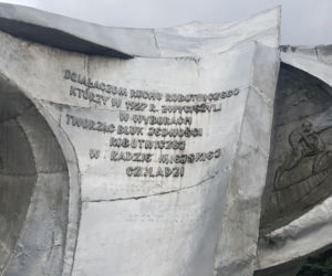 Władze Czeladzi chcą walczyć o dwa pomniki