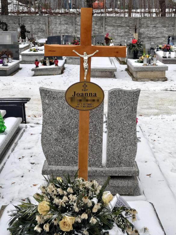 Zabił ukochaną dwoma nożami