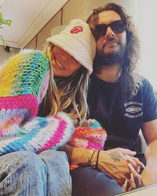 Heidi Klum pokazała, co robi w łóżku! Okazja jest ważne, mozna przeżyć szok!