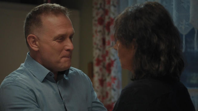 M jak miłość odc. 1921. Marysia (Małgorzata Pieńkowska), Artur Rogowski (Robert Moskwa)