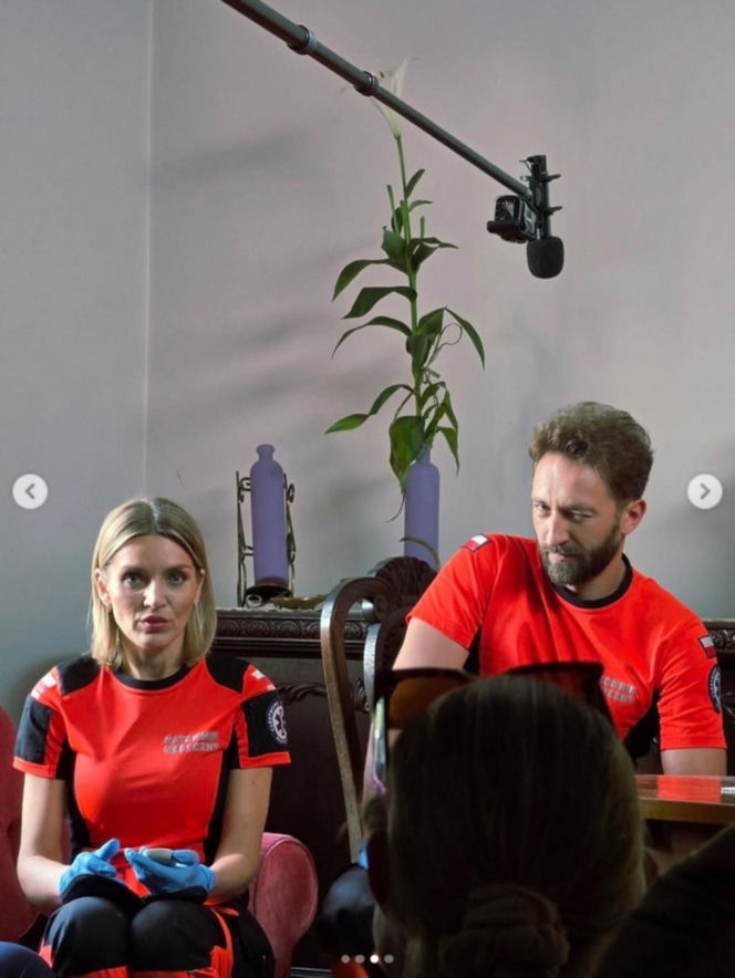 Na sygnale nowy sezon na planie. Beata (Justyna Sieniawska), Piotr (Dariusz Wieteska)