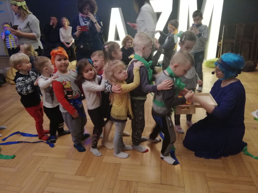 Złota rybka spełniała dziecięce marzenia w Kuźni Artystycznej.