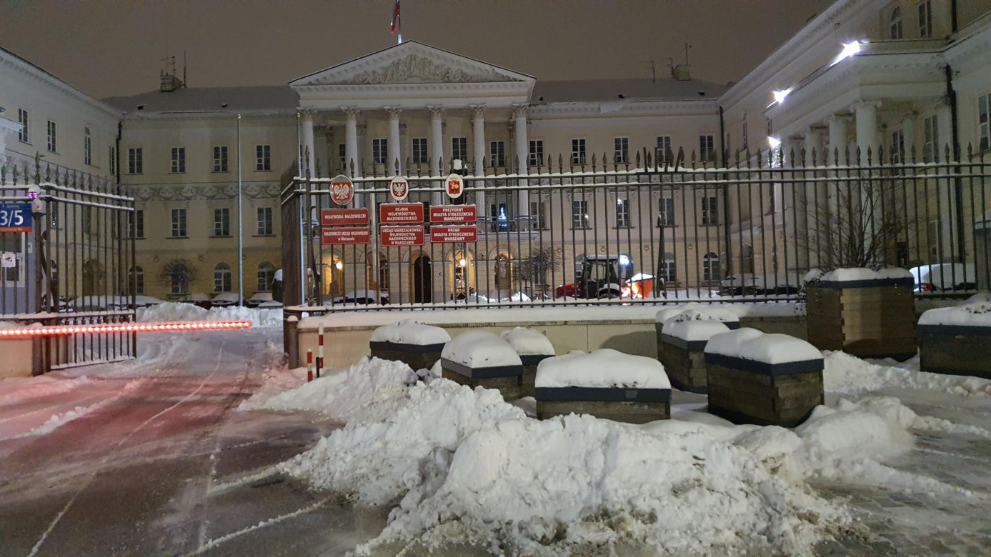 Zimowe utrudnienia w Warszawie