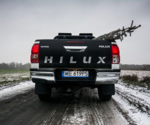 Toyota Hilux Selection 2.4 D-4D 4x4 - pomocnik Świętego Mikołaja