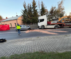 35-latek zginął w czołowym zderzeniu z ciężarówką