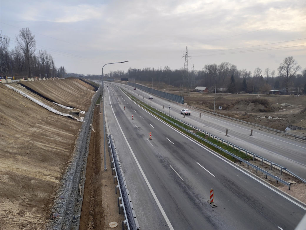 Nowy odcinek S7 w Krakowie otwarty. Kierowcy utknęli w gigantycznych korkach
