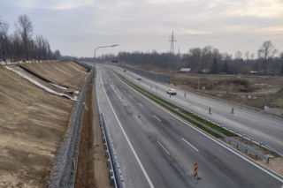 Nowy odcinek S7 w Krakowie otwarty. Kierowcy utknęli w gigantycznych korkach